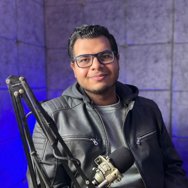 نادر اشرف نادر أشرف